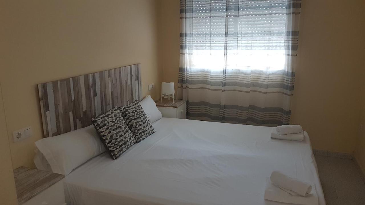 Apartamentos La Bastida توتانا المظهر الخارجي الصورة